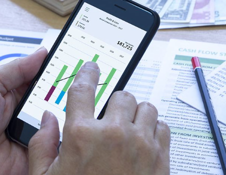Understanding Cash Flow vs. Profit: What Every Business Needs to Know