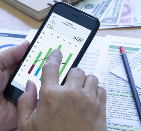 Understanding Cash Flow vs. Profit: What Every Business Needs to Know