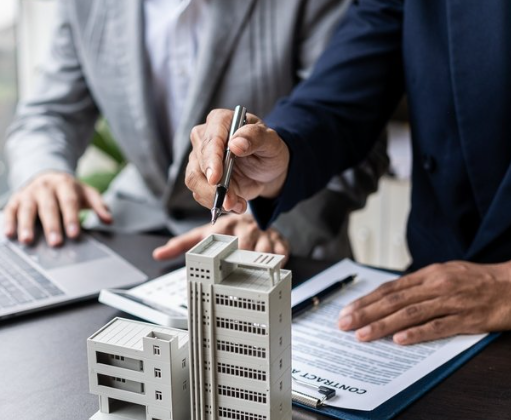 How to Determine the Value of Commercial Real Estate