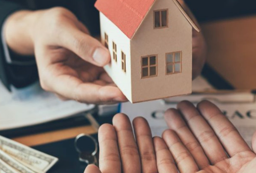 The Role of a Commercial Real Estate Broker in CRE Investments