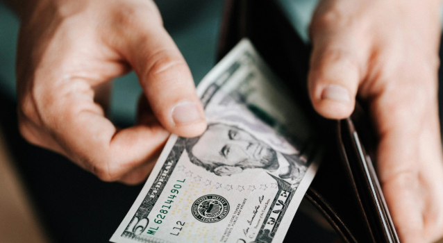 Managing Money with ADHD: 5 Effective Strategies for Success