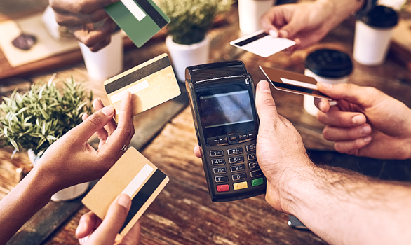 Smart Dining: How to Save Money While Eating Out