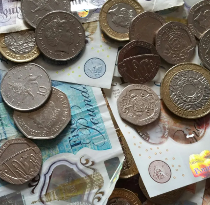 How to Break Free from the Payday Loan Cycle