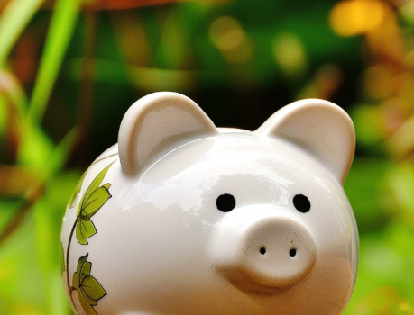 7 Practical Ways to Manage the High Cost of Living and Improve Your Finances